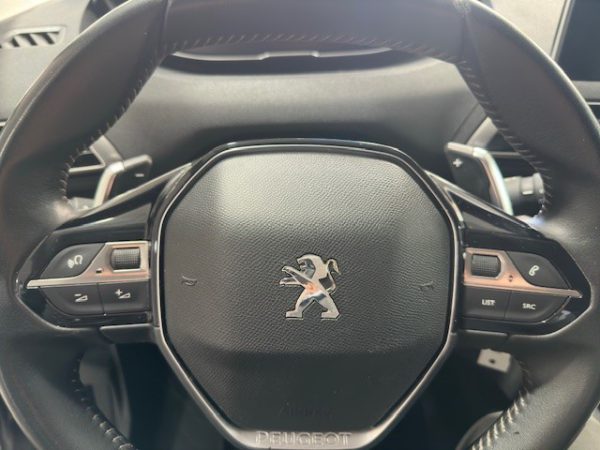 PEUGEOT 3008 Style BlueHdi  130CV Automático 8-G - Imaxe 28