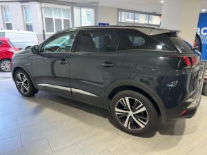 PEUGEOT 3008 Allure BlueHdi  130CV Automático 8-G