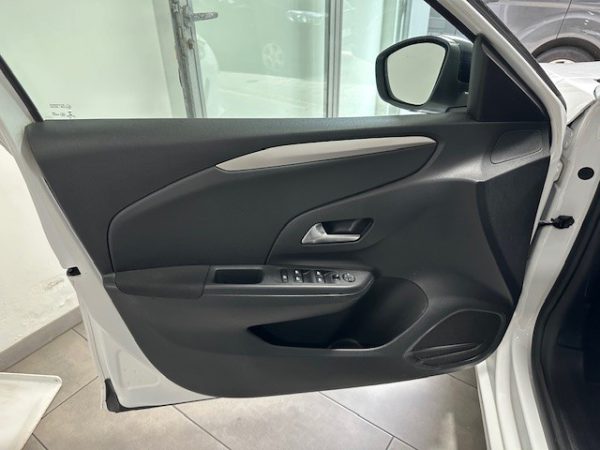 Opel Corsa Edition 1.2 Turbo 100 cv - Imagen 9