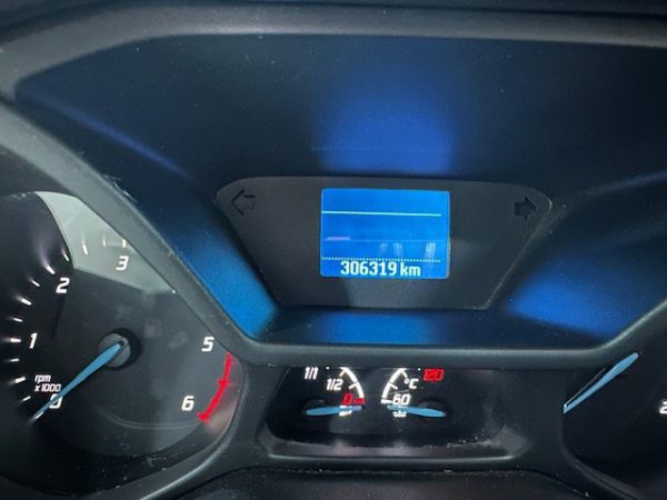 Transit Connect L1 Van 1.6 TDCI 95cv. Ambiente - Imagen 9