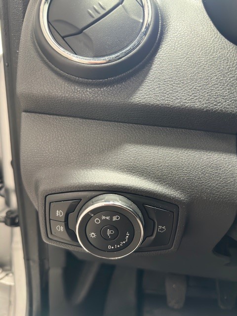 FORD KA+ Active 1.2 85 c. - Imagen 19