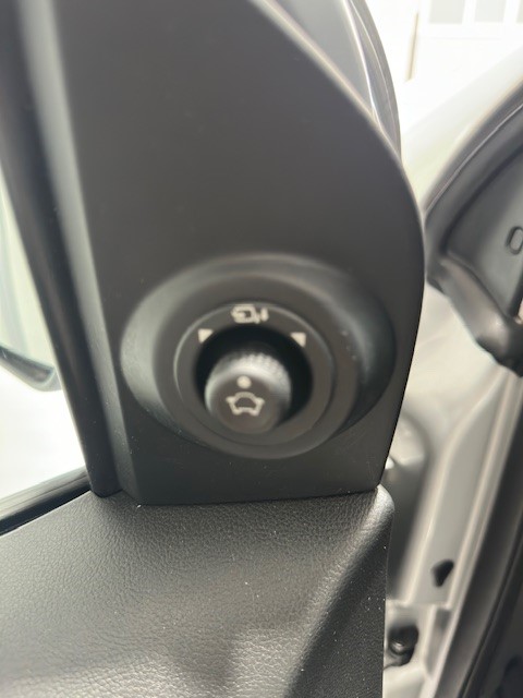 FORD KA+ Active 1.2 85 c. - Imagen 28