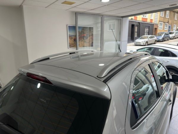 FORD KA+ Active 1.2 85 c. - Imagen 6