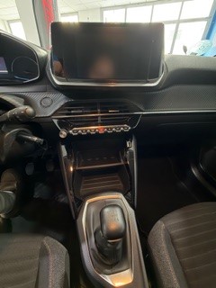 PEUGEOT 208 Active Blue HDI 100 CV. 5 p. - Imagen 17