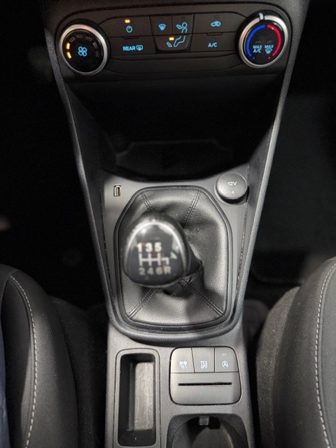 FORD Fiesta Fiesta Trend 1.5 TDCI 85 cv. - Imagen 23