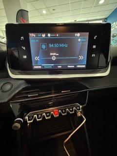 PEUGEOT 208 Active Blue HDI 100 CV. 5 p. - Imagen 32