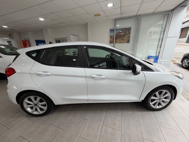FORD Fiesta Fiesta Trend 1.5 TDCI 85 cv. - Imagen 7