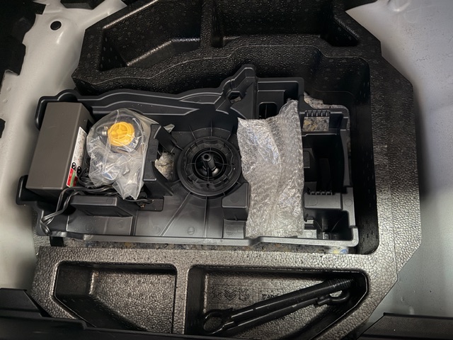 PEUGEOT 208 Active Blue HDI 100 CV. 5 p. - Imagen 38