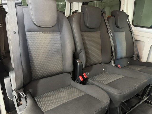 FORD Tourneo Custom Kombi 2.0 TDCI 170CV L1 Trend - Imagen 20